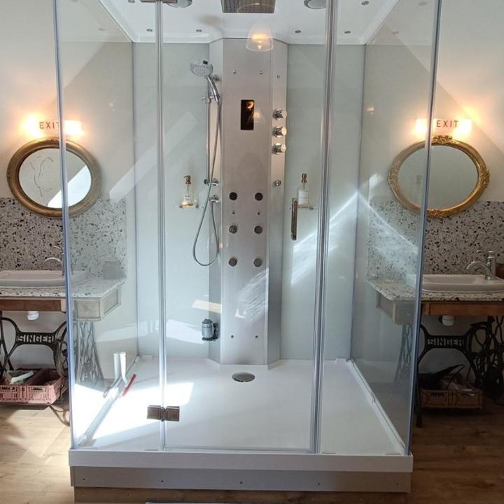 Photo of Bathroom in Octeville-sur-Mer