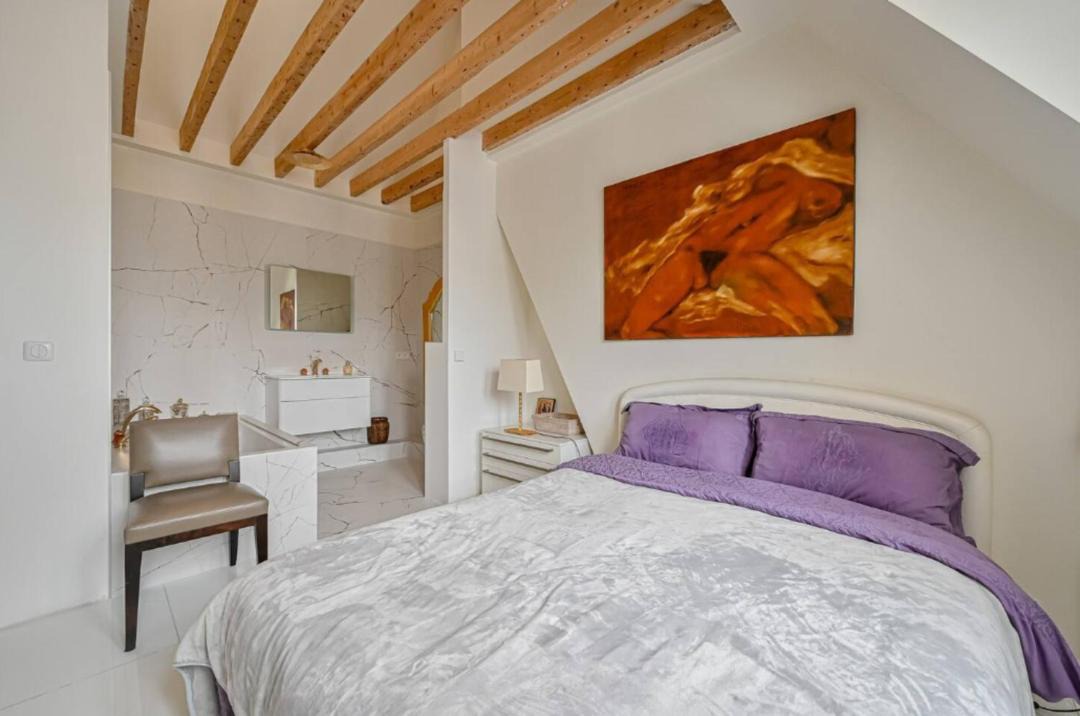 Photo of Bedroom in Porte-Dauphine