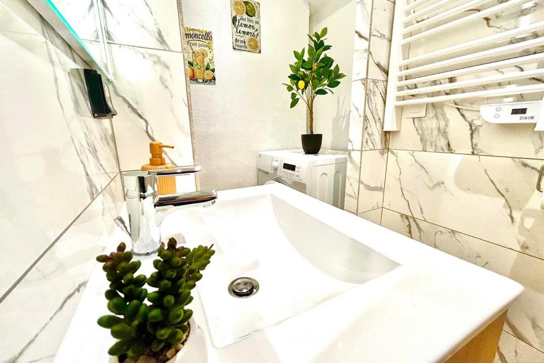 Photo of Bathroom in Villeneuve-sur-Yonne