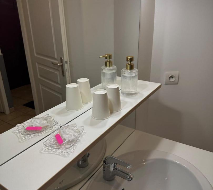 Photo of Bathroom in Tille