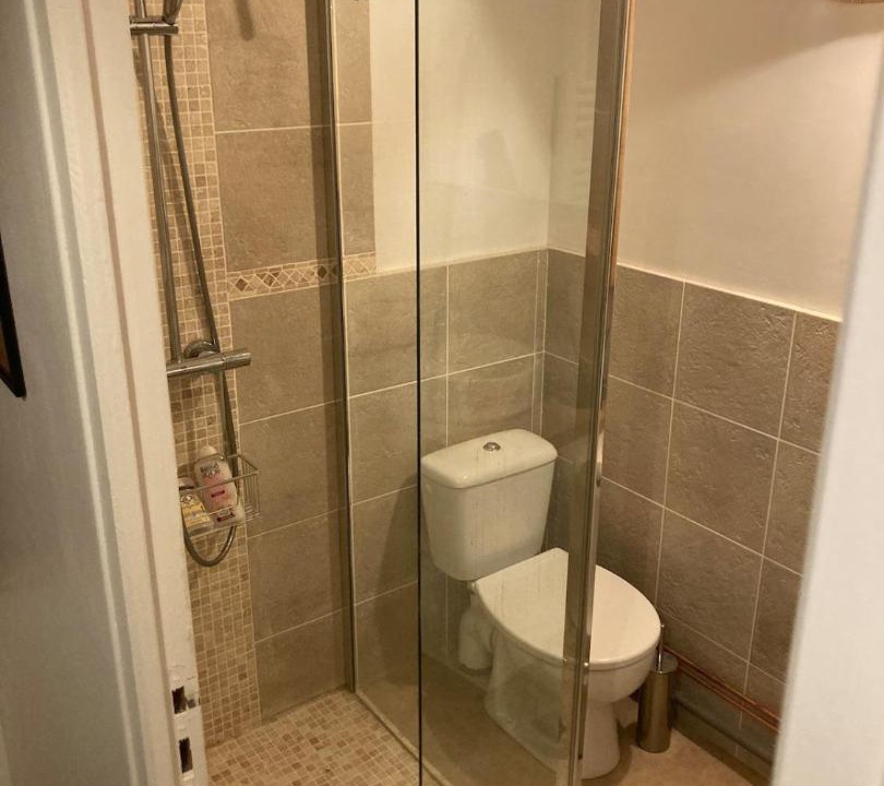 Photo of Bathroom in Meru