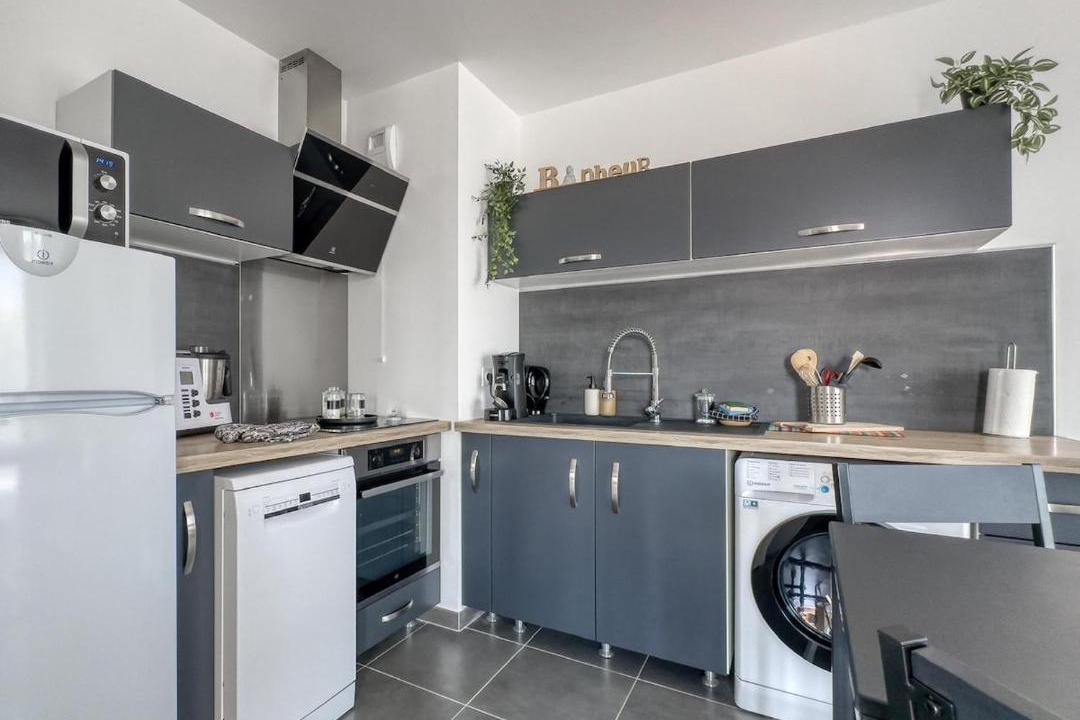 Photo of Kitchen in Royallieu Village