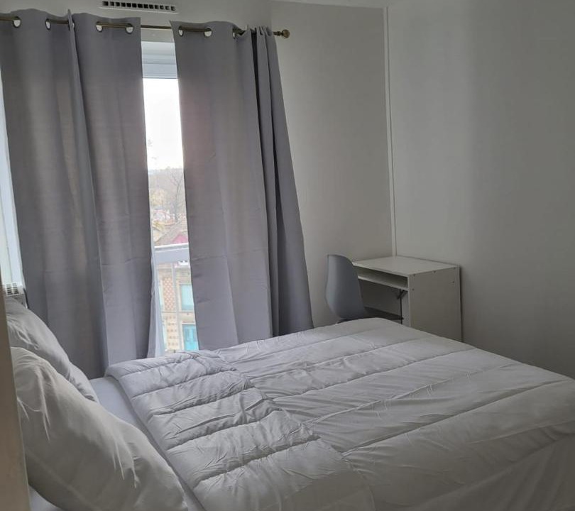 Photo of Bedroom in Saint-Ouen-l'Aumone