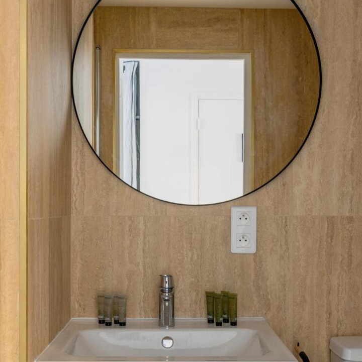 Photo of Bathroom in Parc-de-Montsouris