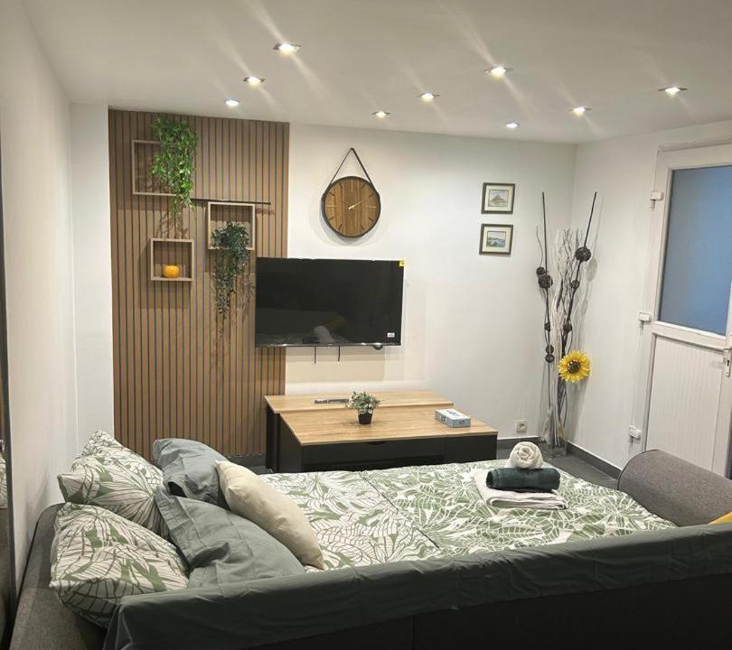 Photo of Bedroom in Bezons