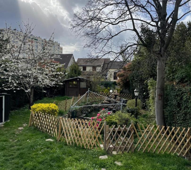 Photo of Others in Le Blanc-Mesnil