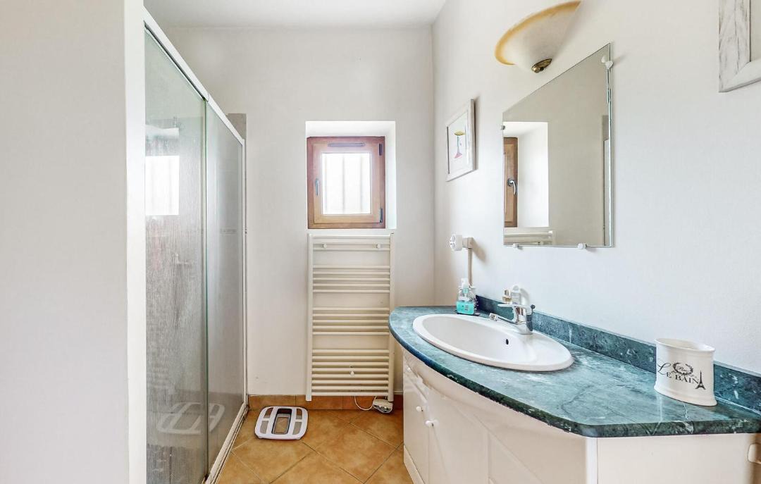 Photo of Bathroom in Lainsecq