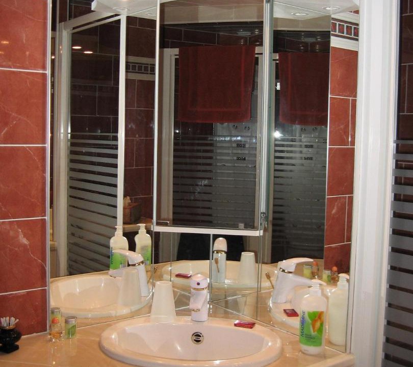 Photo of Bathroom in Binson-et-Orquigny