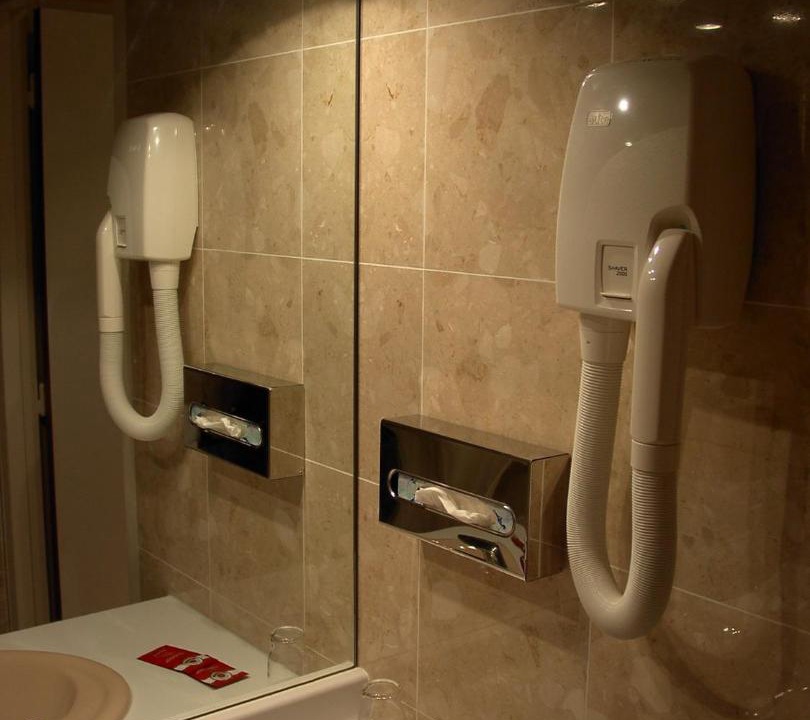 Photo of Bathroom in Les Iles