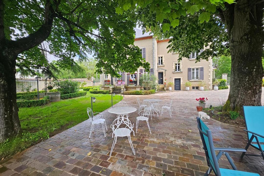 Photo of Others in Nevers