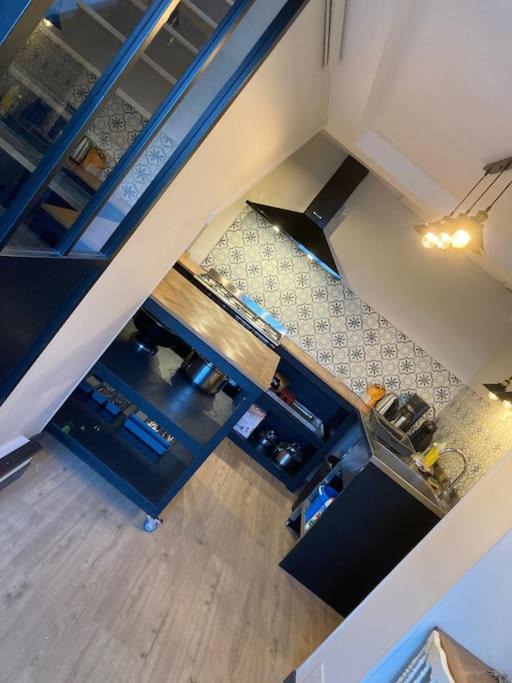 Photo of Kitchen in Sees