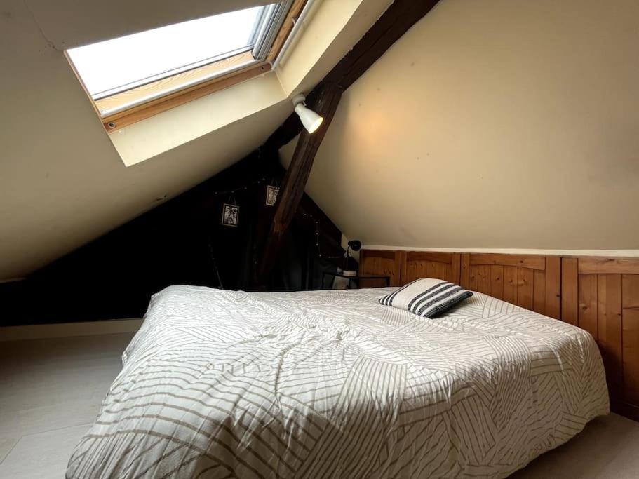Photo of Bedroom in Montereau-Fault-Yonne