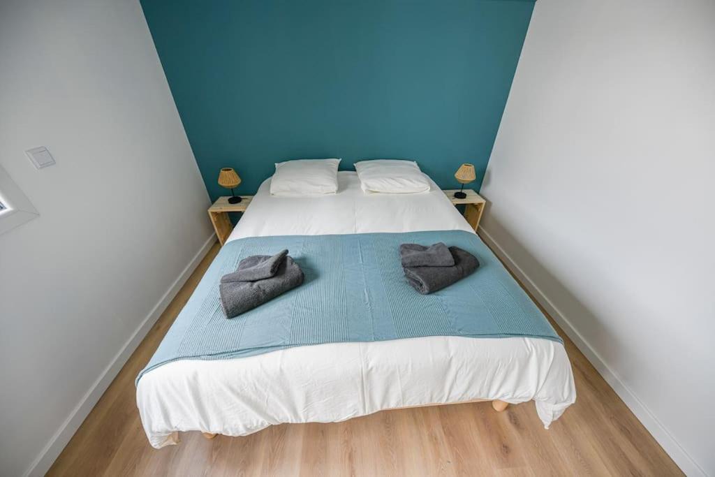 Photo of Bedroom in Rosieres-pres-Troyes