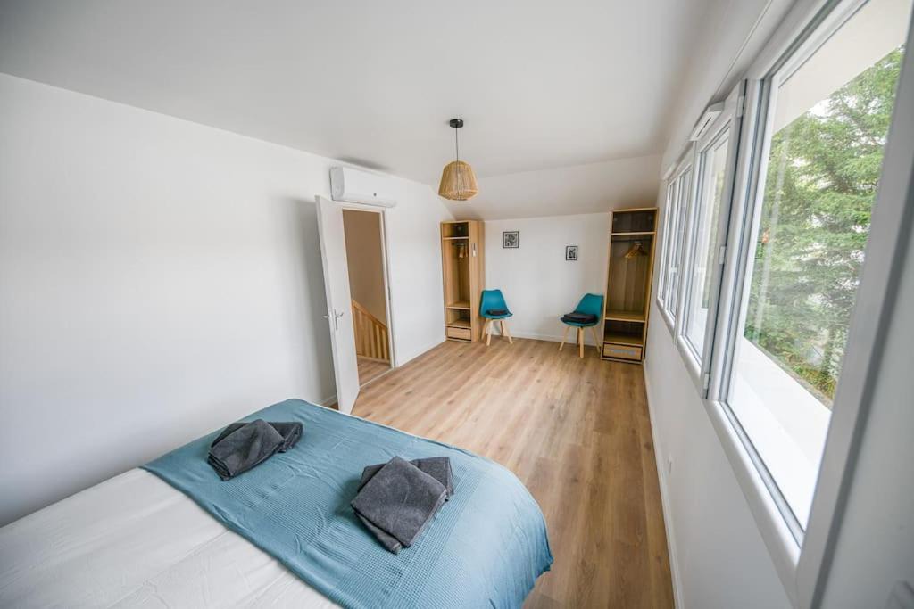 Photo of Bedroom in Rosieres-pres-Troyes