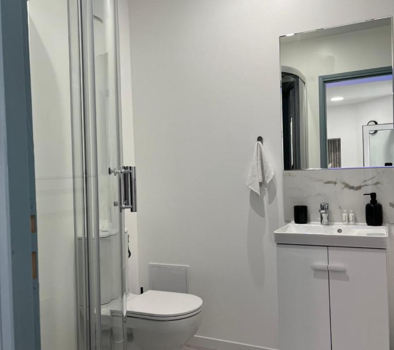 Photo of Bathroom in Gare