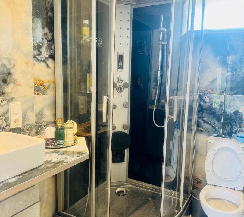Photo of Bathroom in Centre