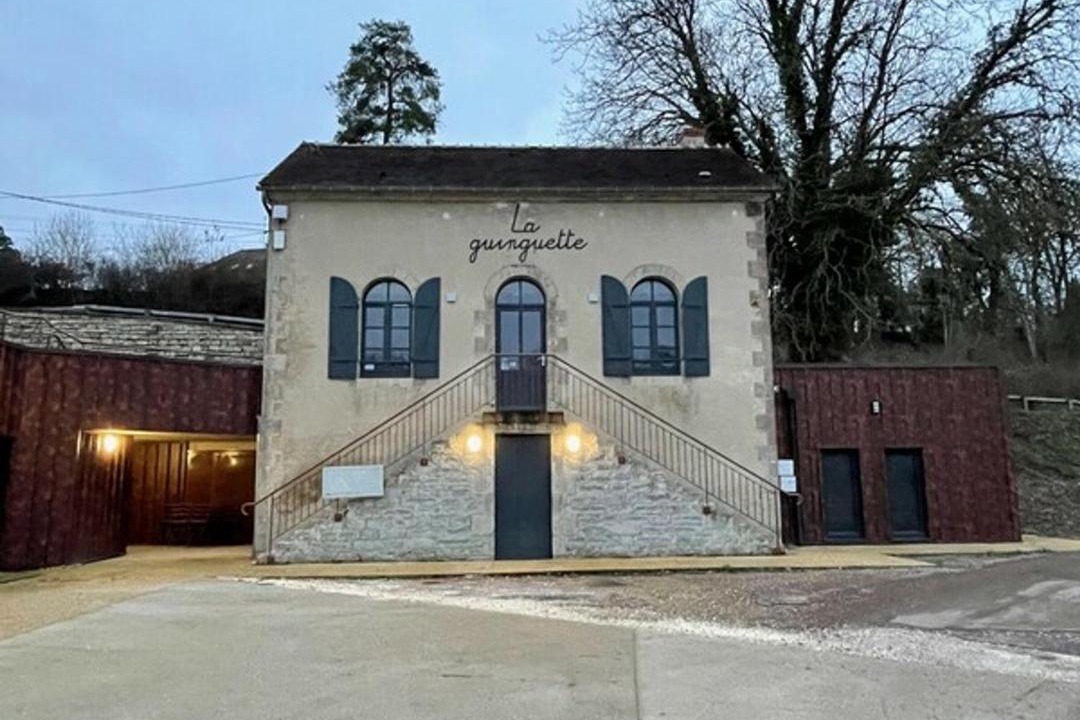 Photo of Buildings in Chatillon en Bazois
