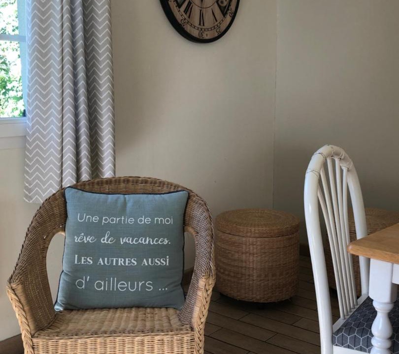 Photo of Livingroom in Rang-du-Fliers
