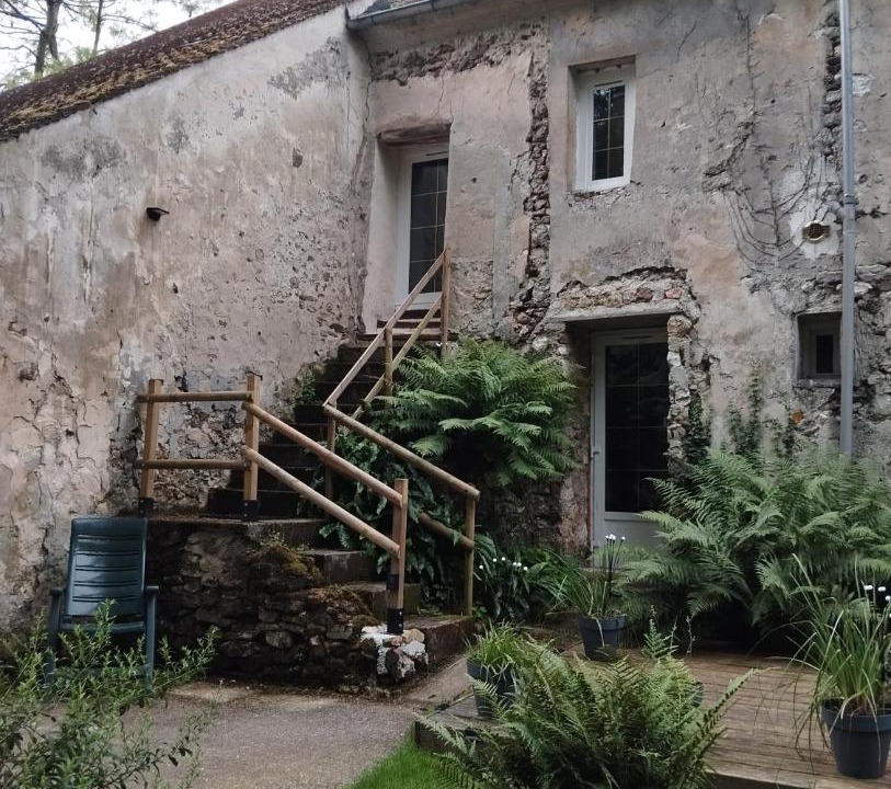Photo of Buildings in Coupru
