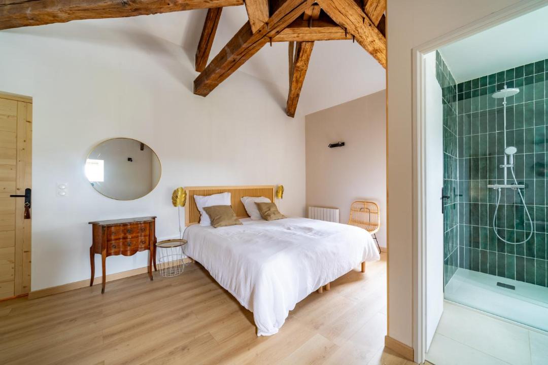 Photo of Bedroom in Arsy
