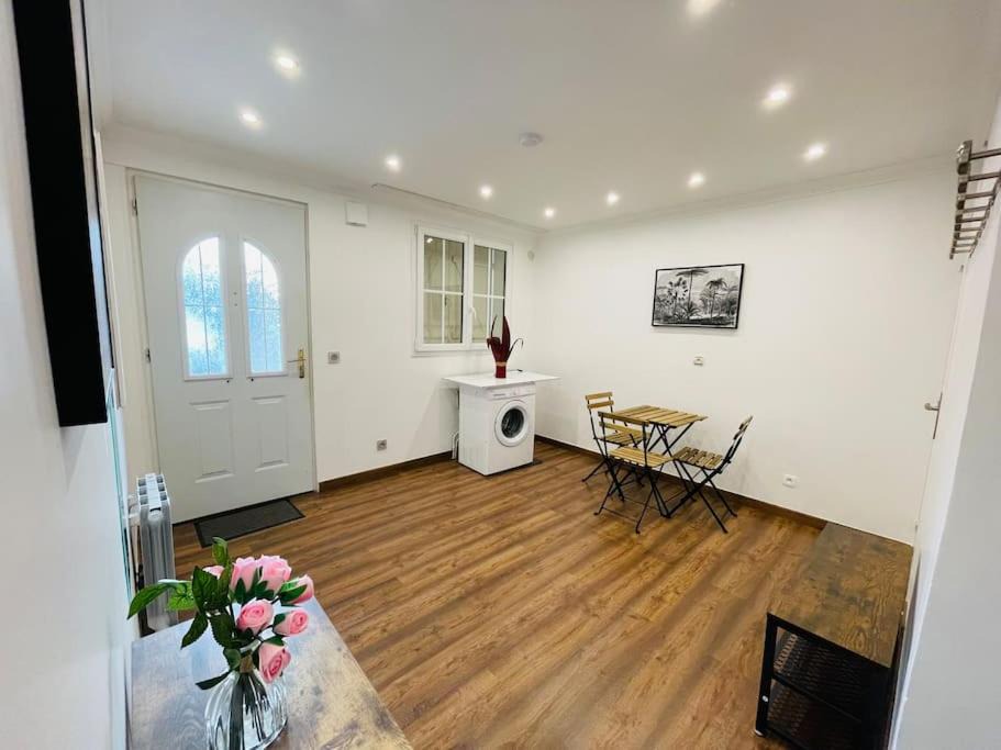 Photo of Livingroom in Ozoir-la-Ferriere