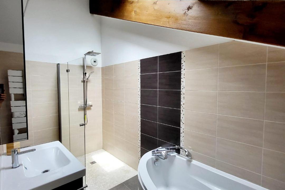 Photo of Bathroom in Cherisey