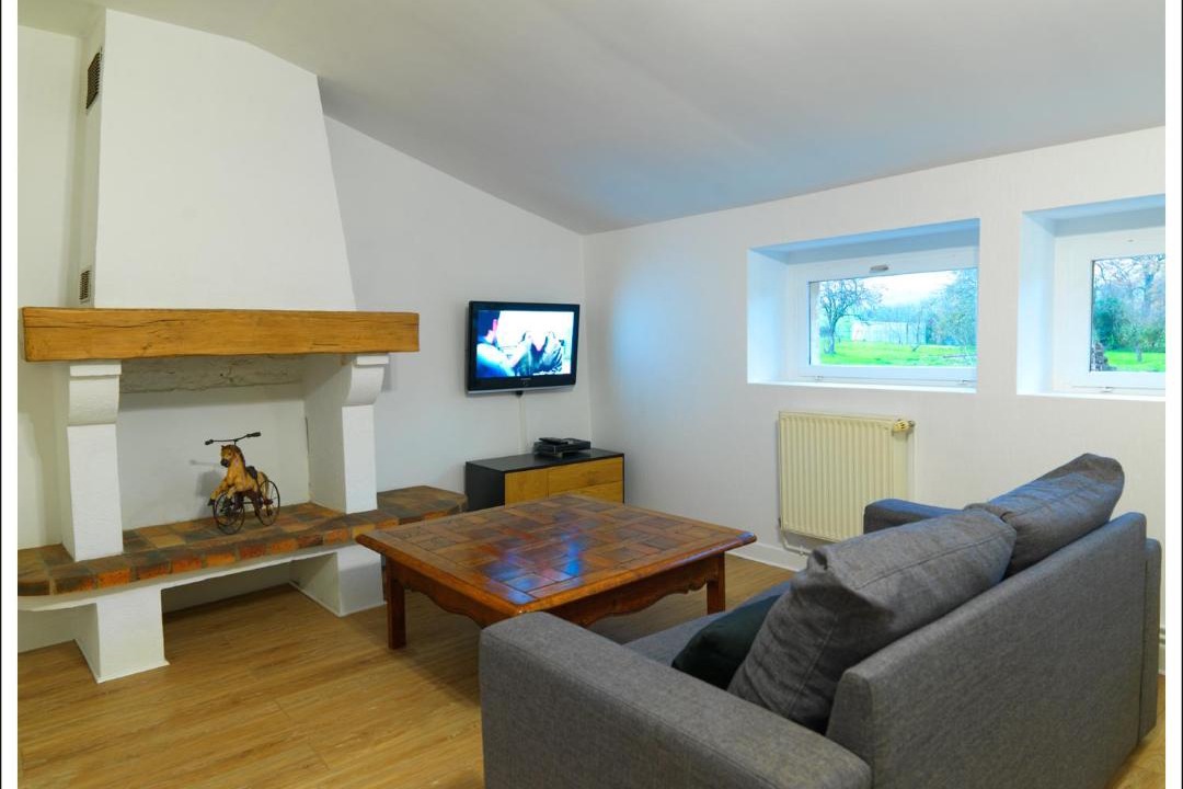 Photo of Livingroom in Warnecourt