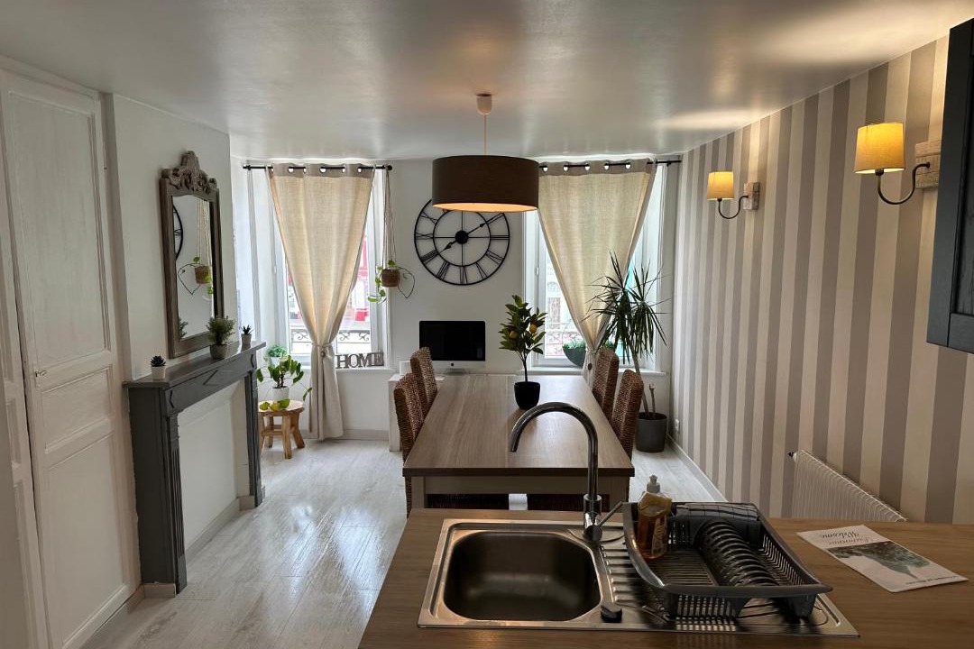 Photo of Livingroom in Samer