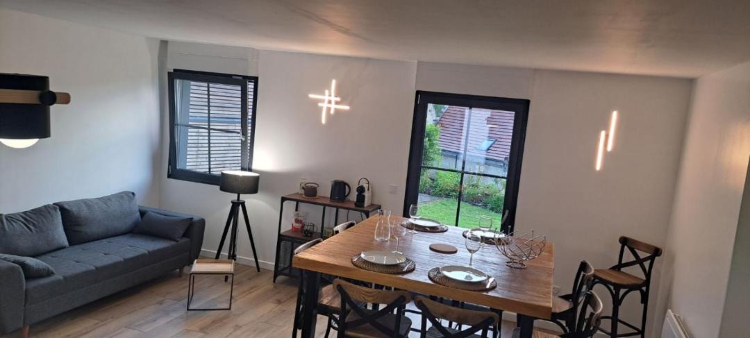 Photo of Livingroom in Cuise-la-Motte