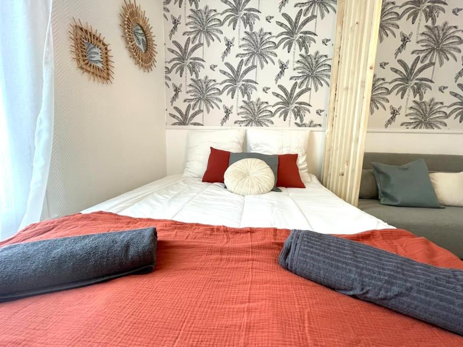 Photo of Bedroom in Drancy