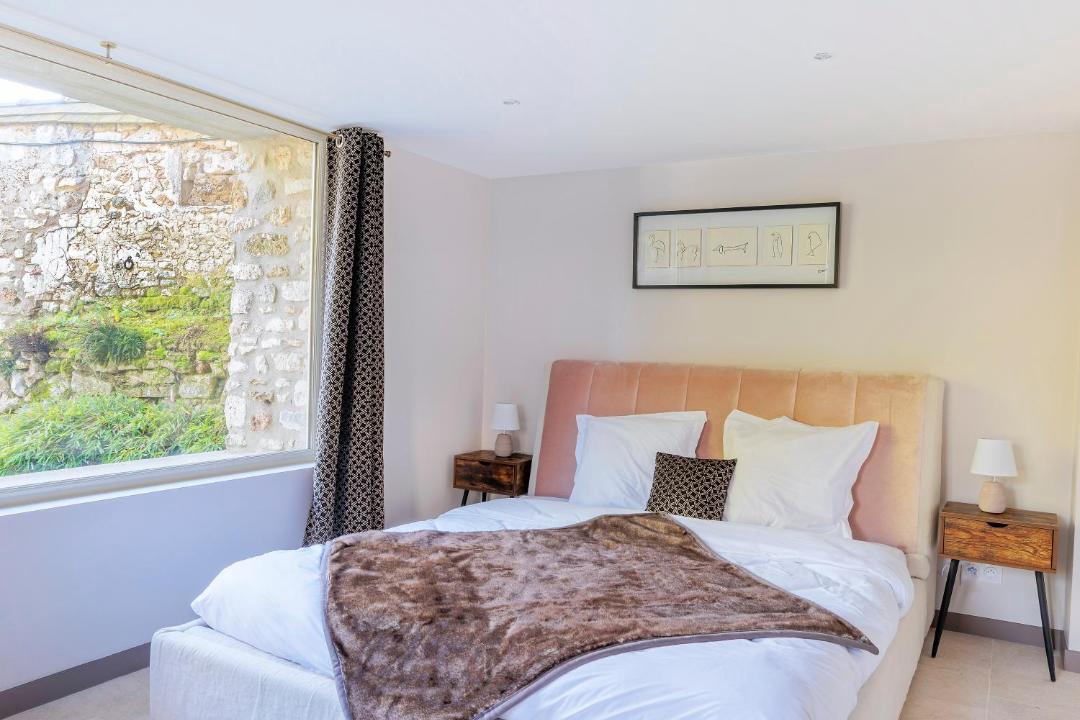 Photo of Bedroom in Crespieres
