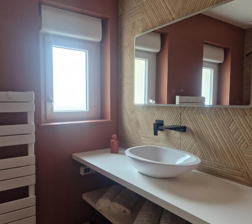 Photo of Bathroom in Calais Frethun