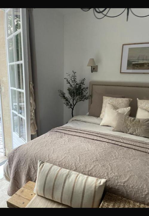 Photo of Bedroom in Lamorlaye