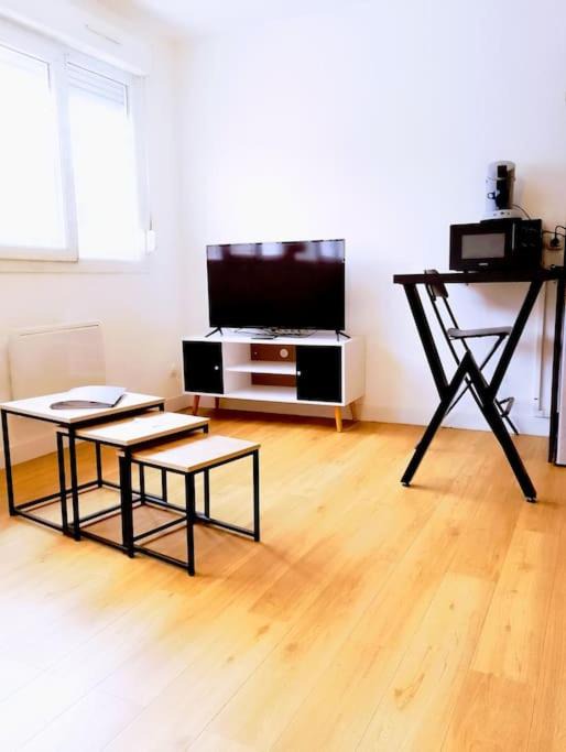 Photo of Livingroom in Lens