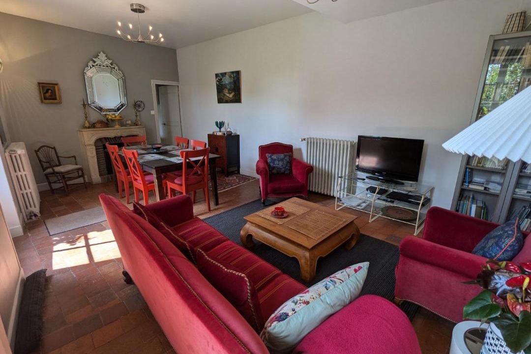 Photo of Livingroom in Yevre-le-Chatel