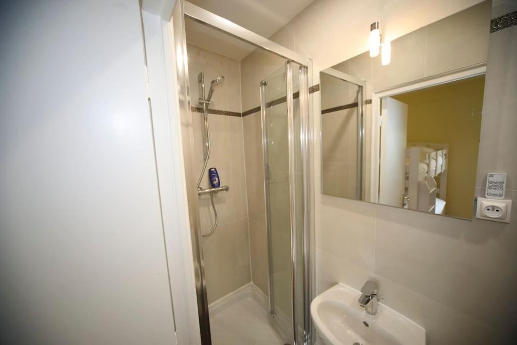 Photo of Bathroom in Nanteuil-sur-Marne