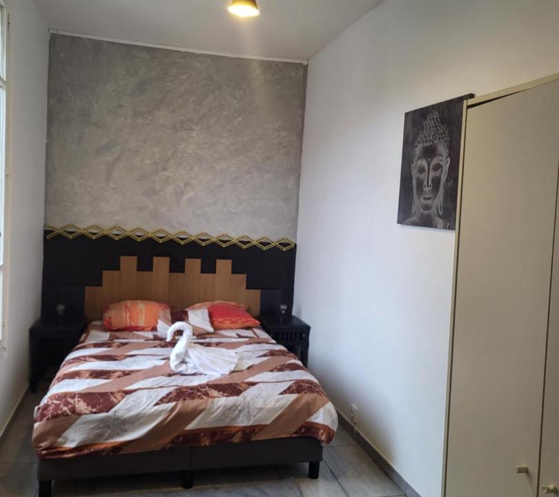 Photo of Bedroom in Villeneuve-Saint-Georges
