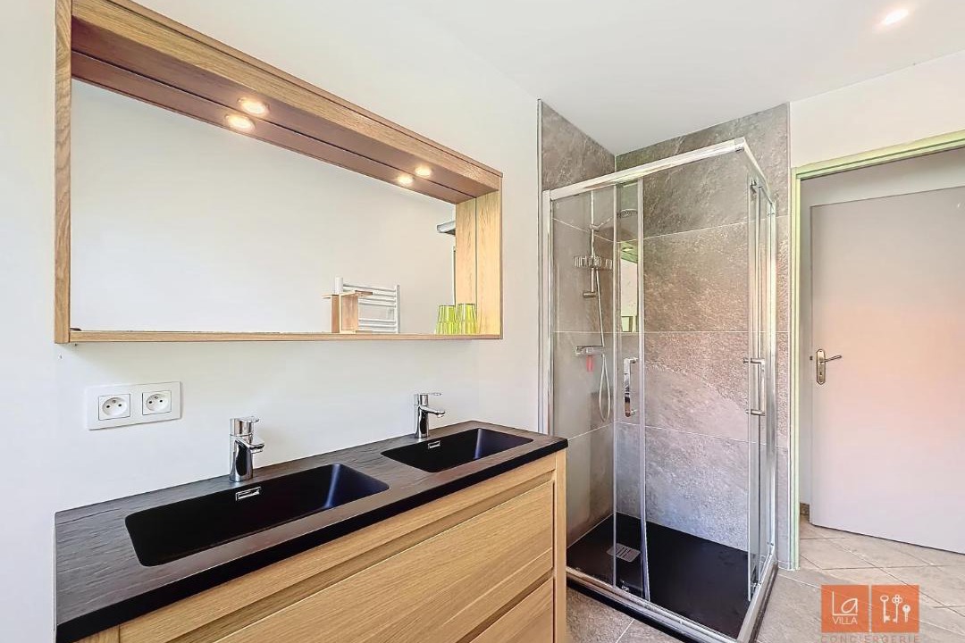 Photo of Bathroom in Audinghen