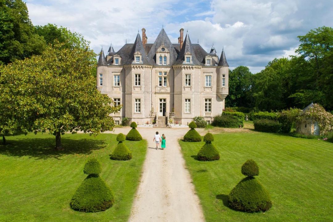 Photo of Others in Vallon-sur-Gee