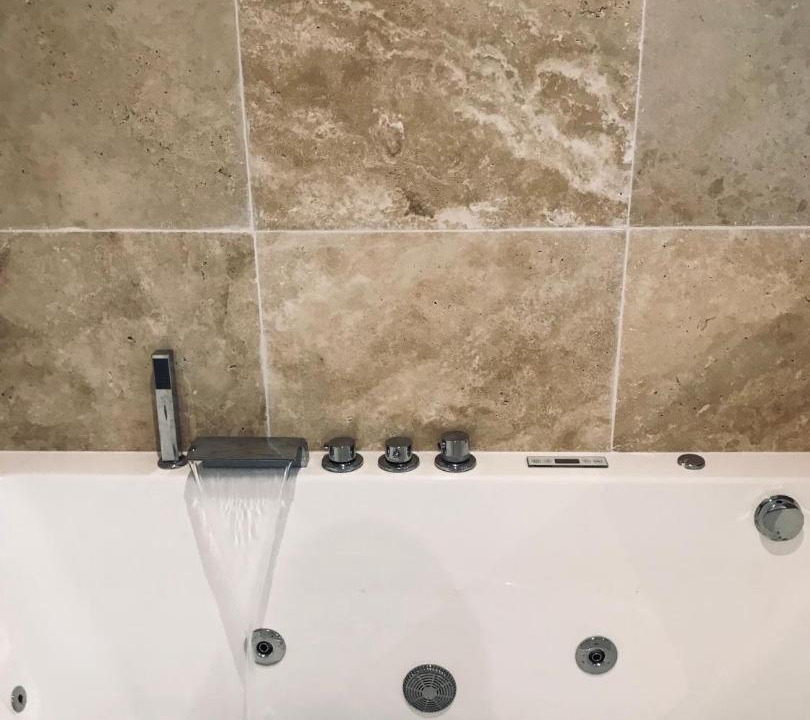 Photo of Bathroom in Sainte-Anne - Faubourg Noyon