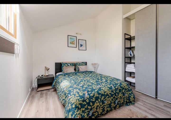 Photo of Bedroom in Vaires-sur-Marne