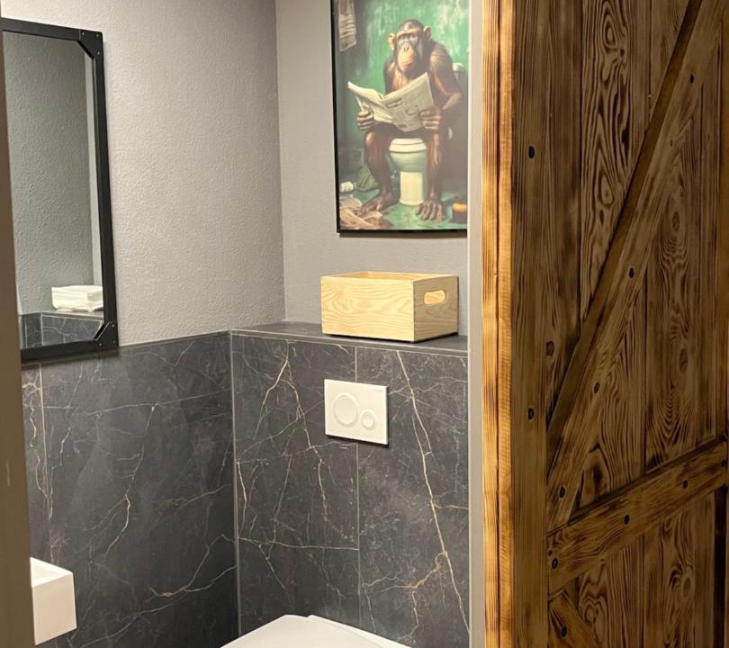 Photo of Bathroom in Arc-les-Gray