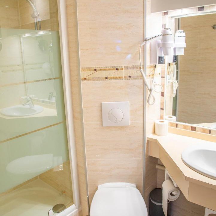 Photo of Bathroom in Goussainville