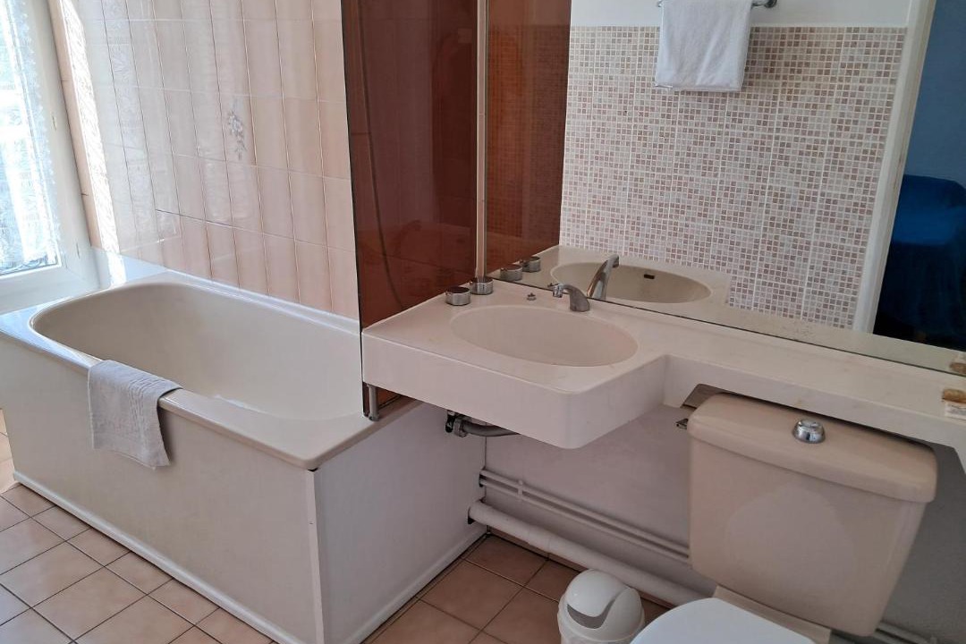 Photo of Bathroom in Montereau-Fault-Yonne
