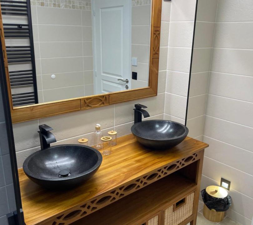 Photo of Bathroom in Dieppe