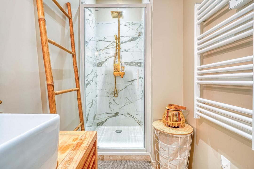 Photo of Bathroom in Brunoy