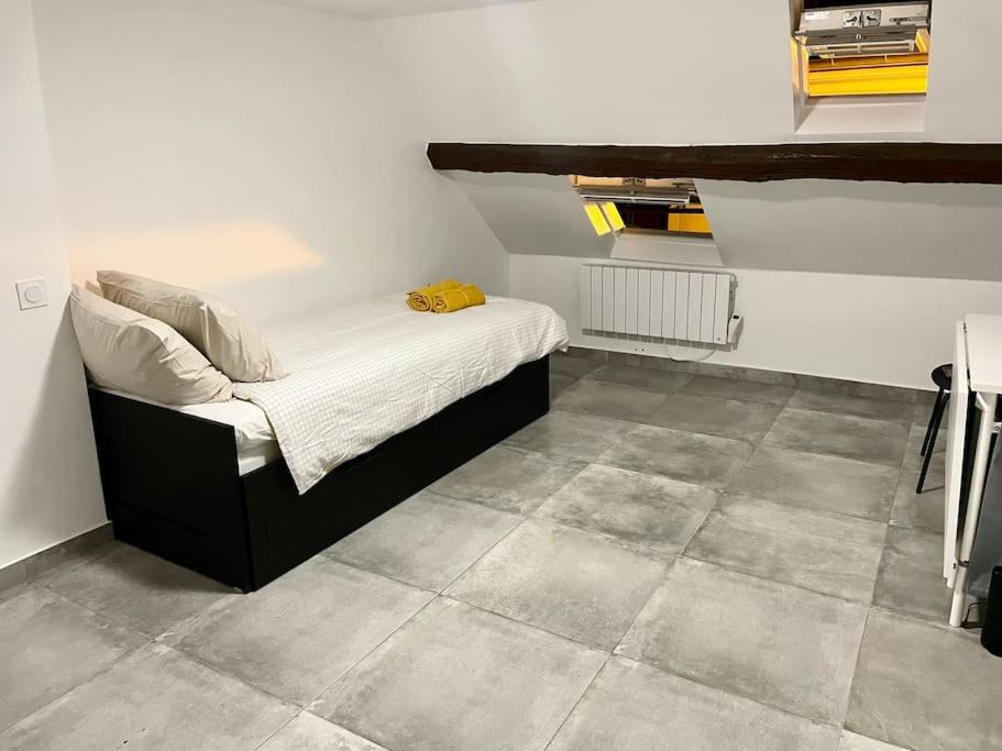 Photo of Bedroom in Dammartin-en-Goele