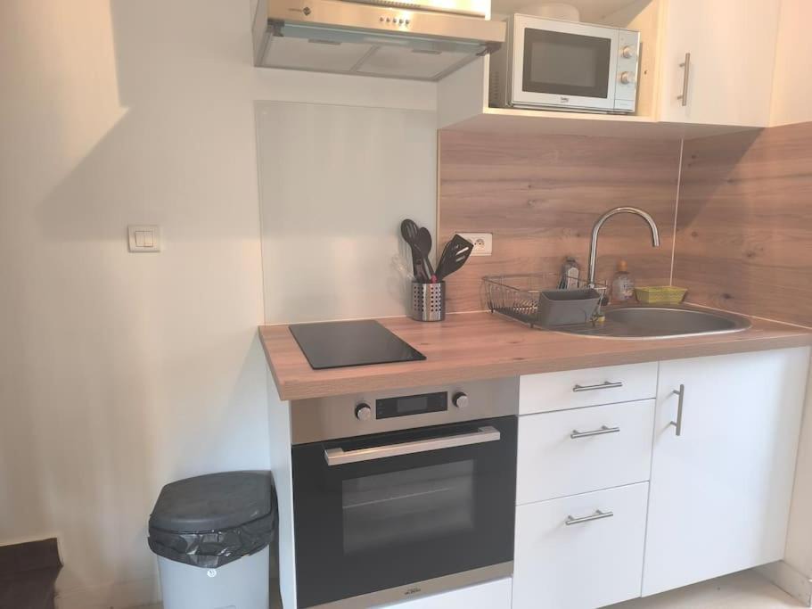 Photo of Kitchen in Lussac-les-Chateaux