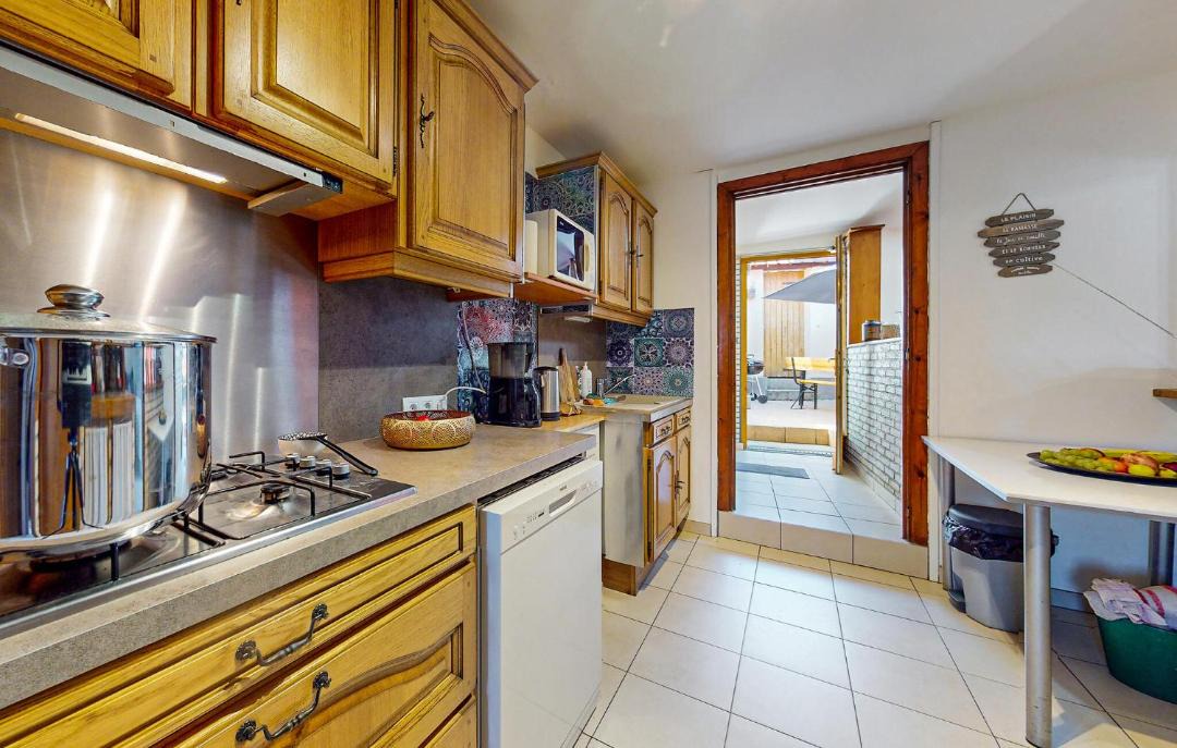 Photo of Kitchen in Neuville-sous-Montreuil