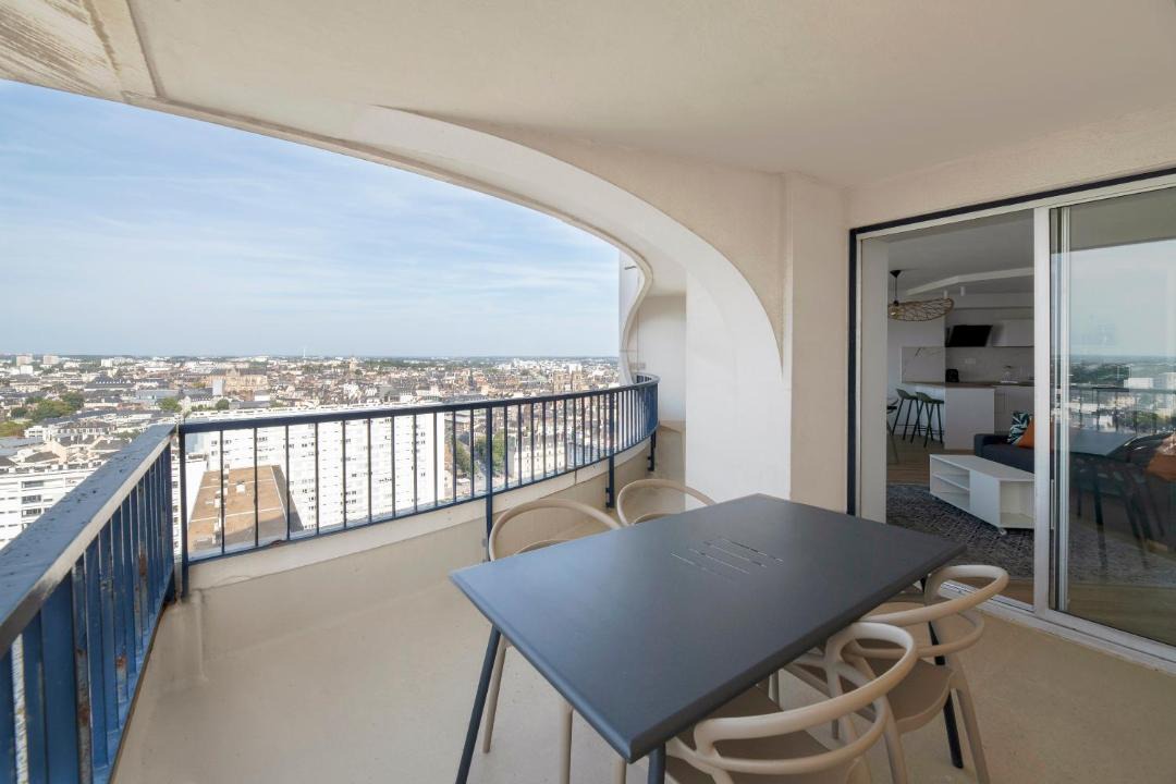 Photo of Patio Balcony in Bourg-l'Eveque